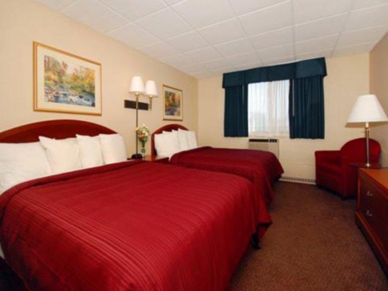 Quality Inn & Suites Downtown Green Bay Habitación foto